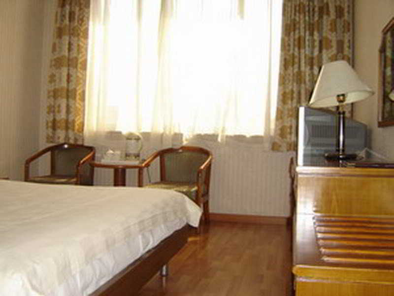 Far East Hotel Пекін Екстер'єр фото
